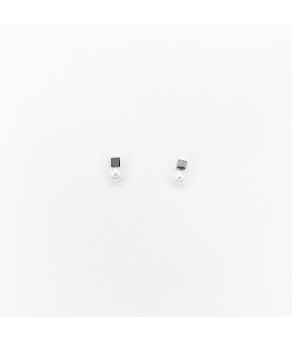 Pendientes Perla Mini Cube 2